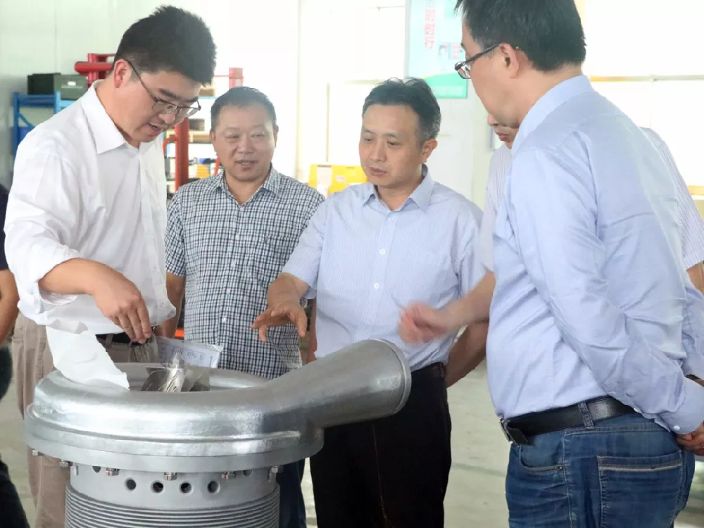 南京市副市長冉華一行蒞臨南京磁穀調研